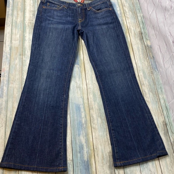 Lucky Brand Denim - Lucky Brand by Gene Montesano 8/29